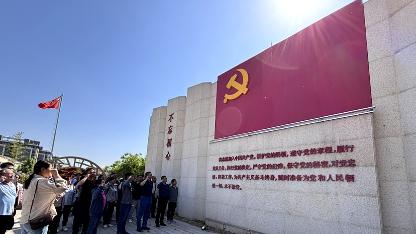 1745892221_副本.jpg
