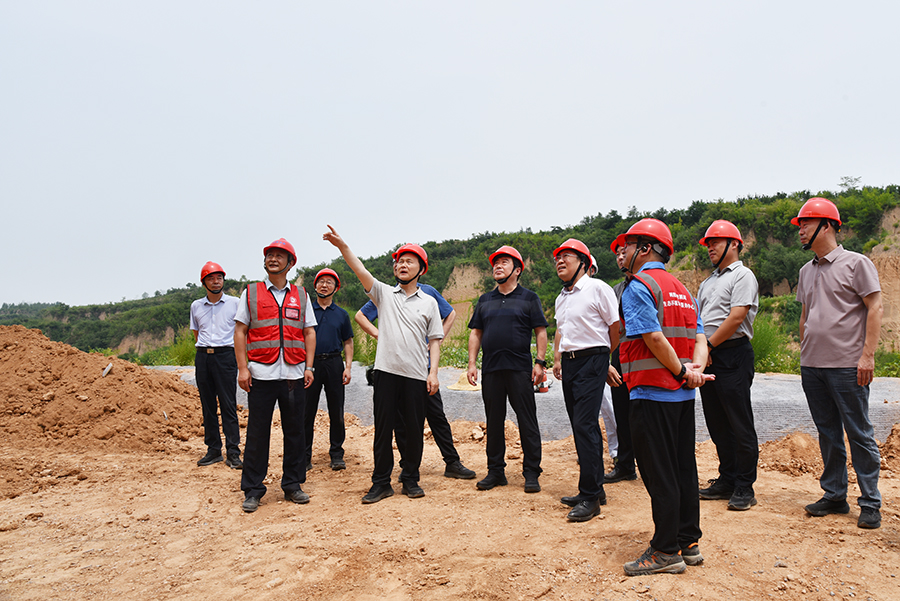局主要领导到生态环境中心项目一线调研指导工作
