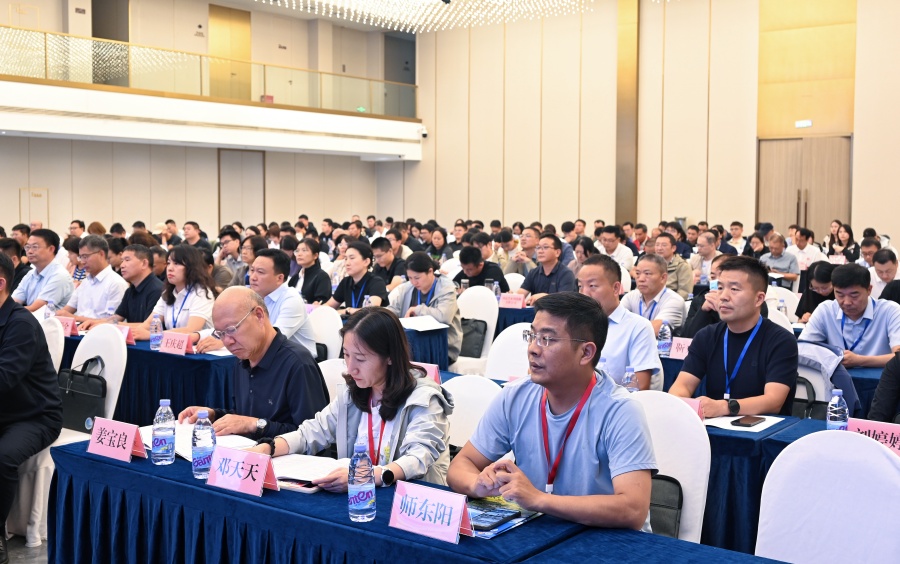 6a9e395470984ffb92bf62776df6eb7b_副本.jpg